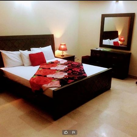 Royal Galaxy Bed & Breakfast Islamabad - For Families Only Exterior photo